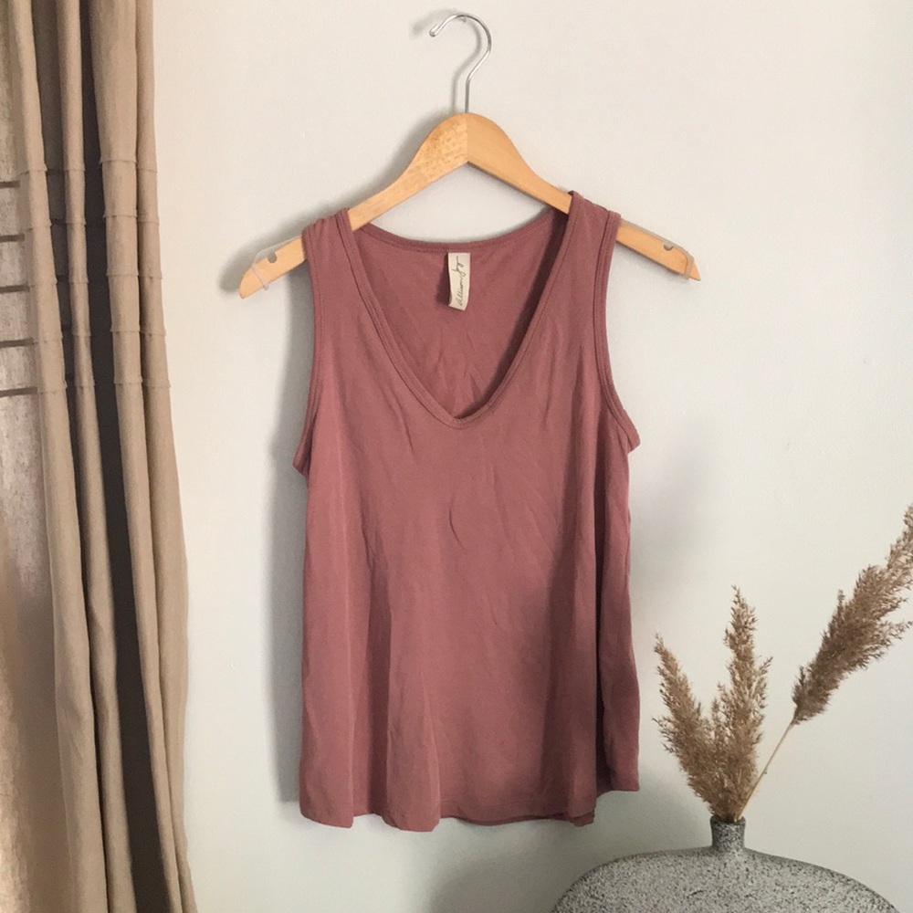 Evereve blush tank small